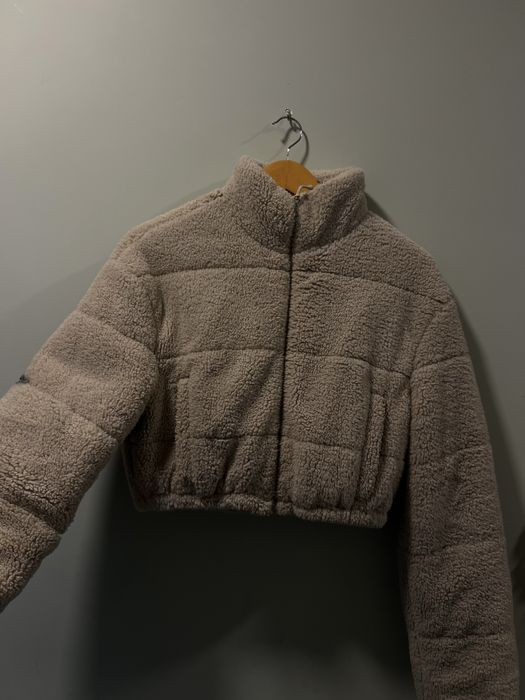 Елегантни женски дрехи