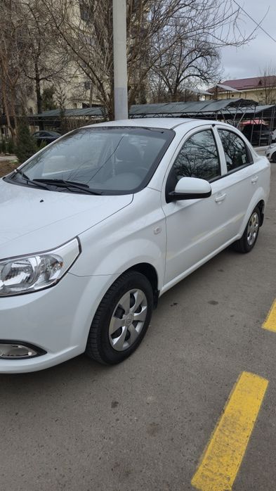 Продается Nexia 3