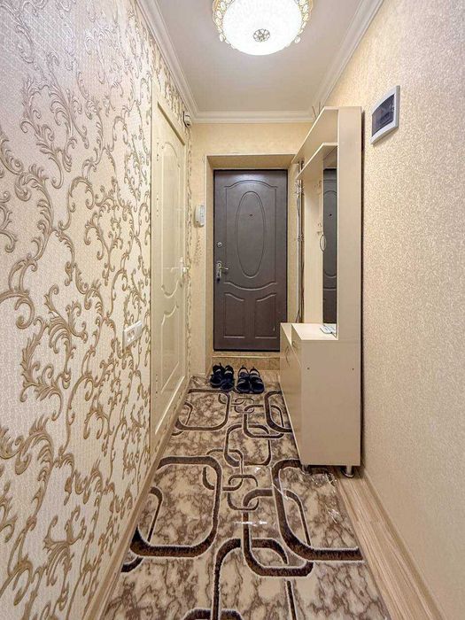 Продаётся 2х ком на метро БИЙ