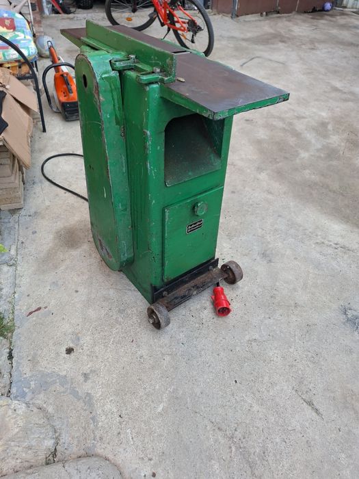 Abric Tâmplărie 380/220V