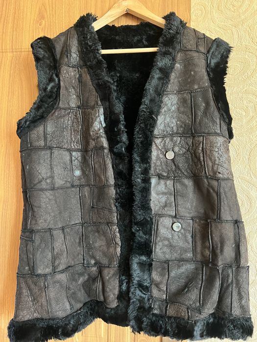 Дубленка-жилет натуральный мех