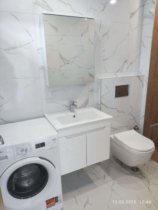 Продава се Четиристаен апартамент в Варна, Операта - 120 кв.м за 11 €/кв.м - Снимка #8