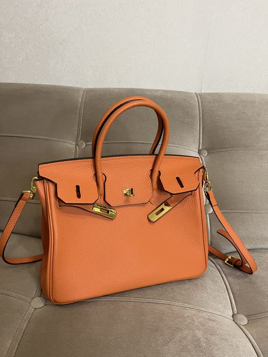 Продам кожаную сумку