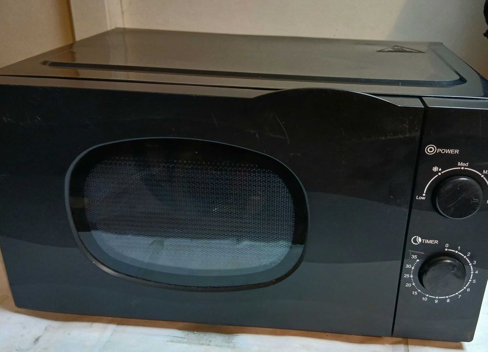 Микровълнова печка INTERTEC