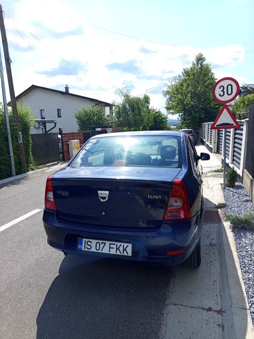 DACIA Logan