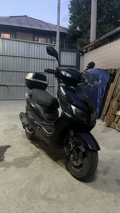 Срочно 150 кубов скутер