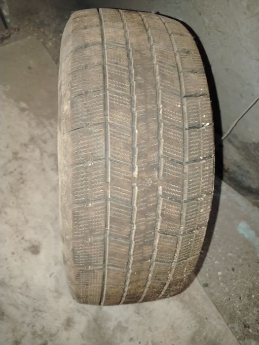 Продам зимный шины р16