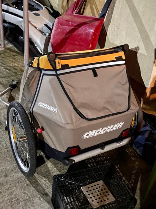 Bicicleta electrica cu remorca