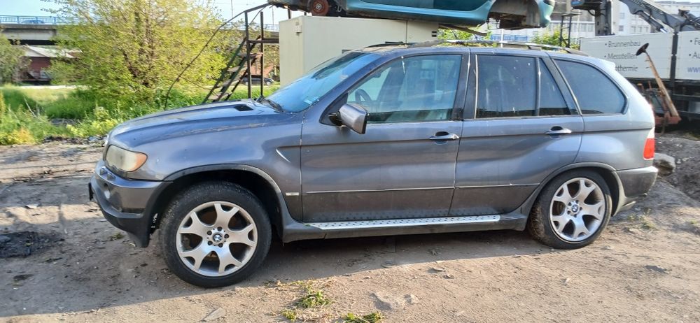 Bmw x5 3.0i  2004