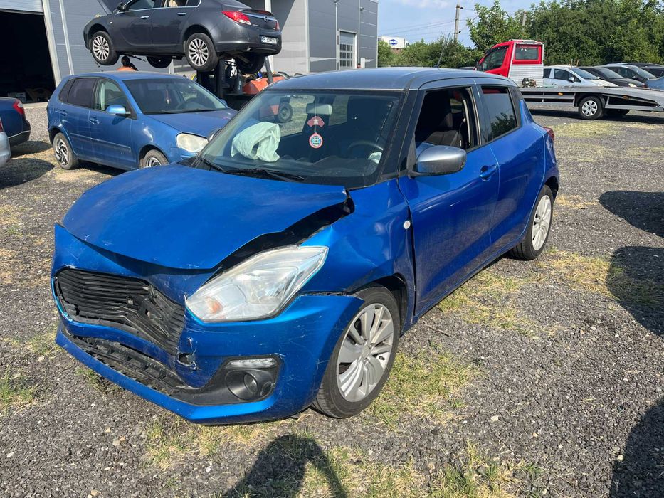 Dezmembrez Suzuki Swift 2017 albastru 1242cm benzina Euro6 cod K12C 66KW rulaj 79.000km