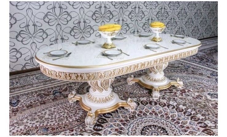 Обеденный стол !!