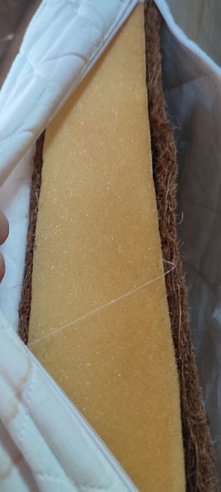 Vând scaun auto și pătuț copil