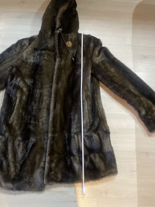 Haina din blana de nurca