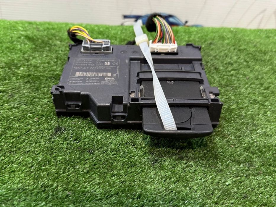 CONTACT SI START RENAULT CLIO 4 1.2 BENZINA 2016 COD OEM A2C30075500 285905719R 2012-2018