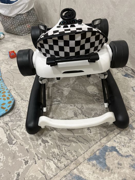 Продам ходунки детские