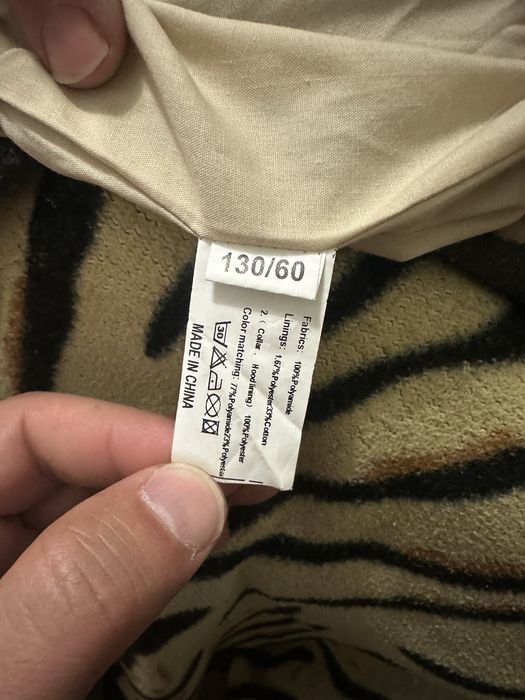 Продаеться подросковая куртка двойка