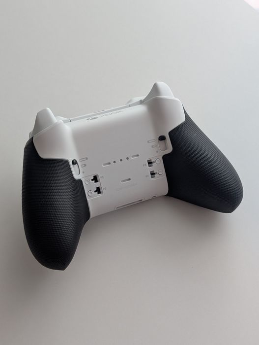 Vând controller Xbox Series Elite Core 2 White