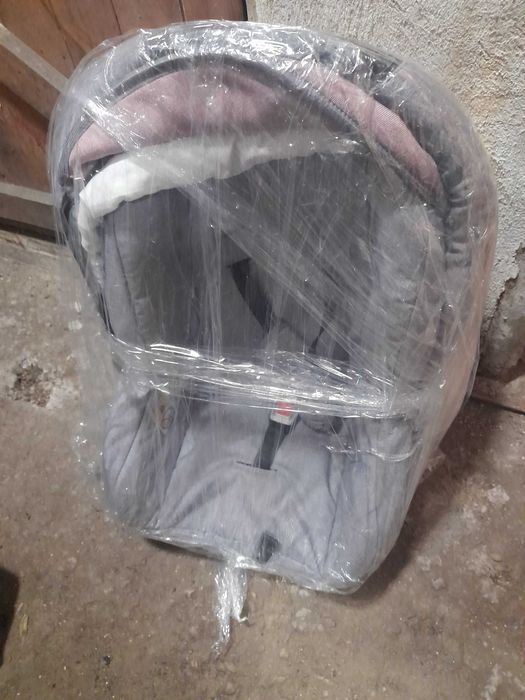 Бебешка количка лорелли