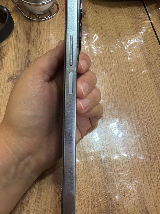 Продам   мобильный телефон  HONOR 90 лайт