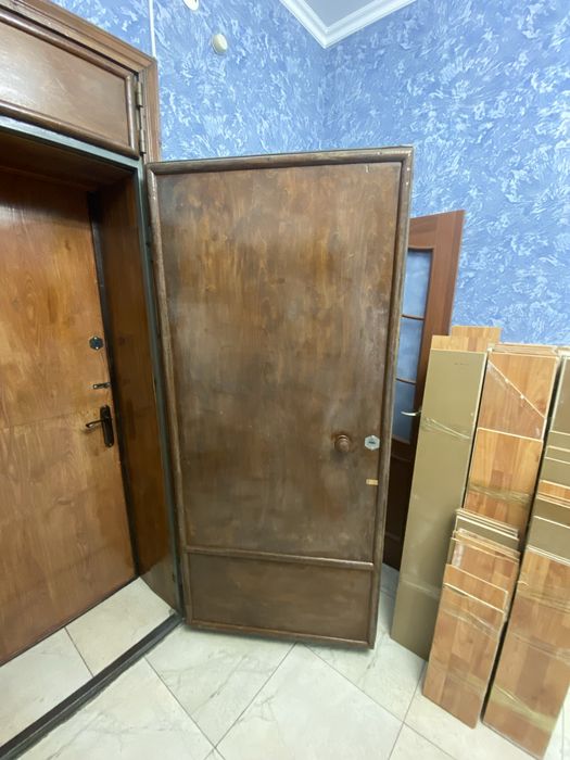 Продам входные двери