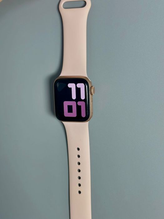 Apple Watch SE 40 mm