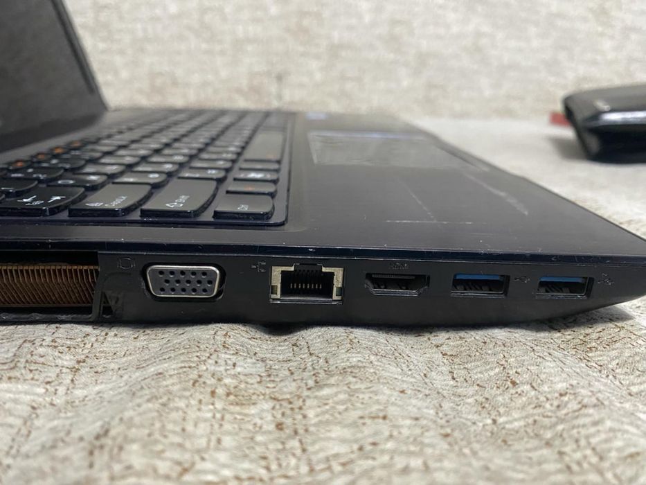 Lenovo Ideapad Y580