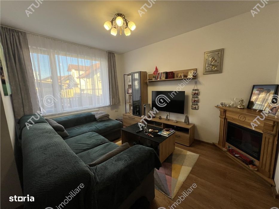 Casa cu 4 camere 2 bai si curte proprie in zona Arhitectilor