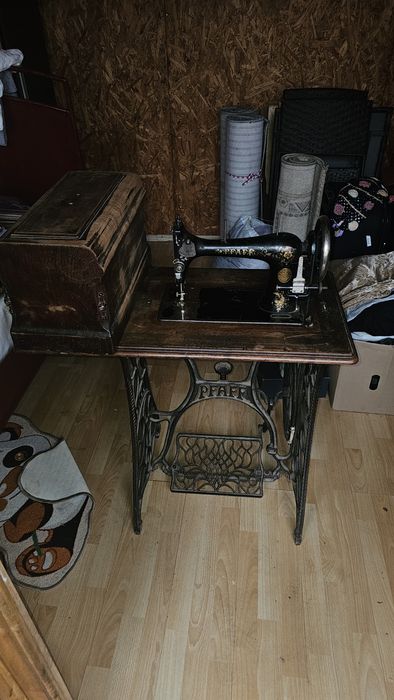 Masina de cusut Pfaff an 1904