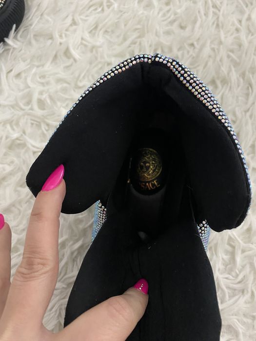 Versace adidași noi ! Niciodată purtați !