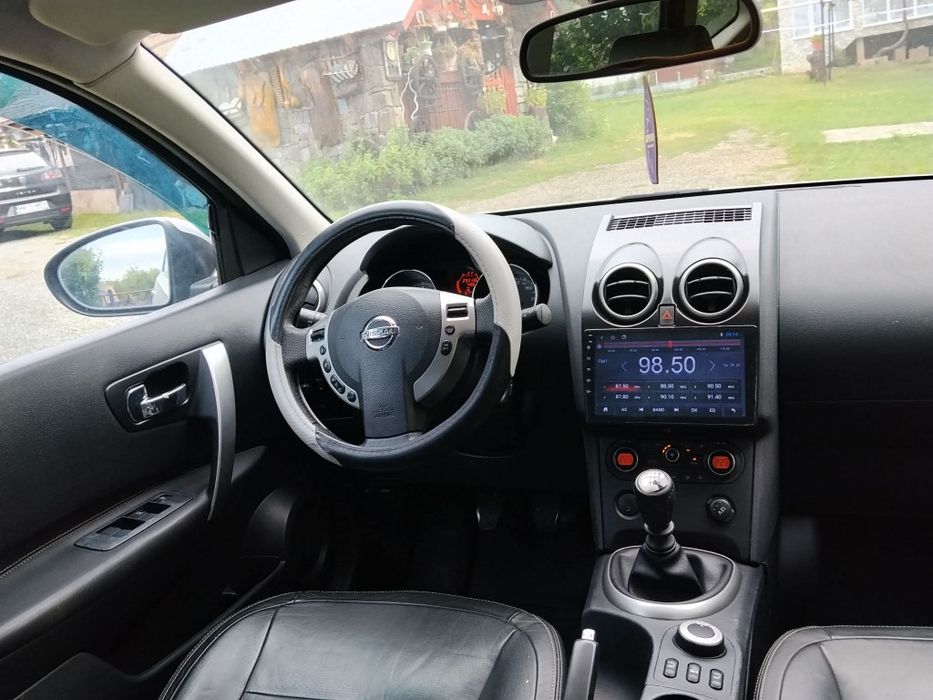 Nissan Qashqai 2009 diesel, 5.268 € — imagine 5