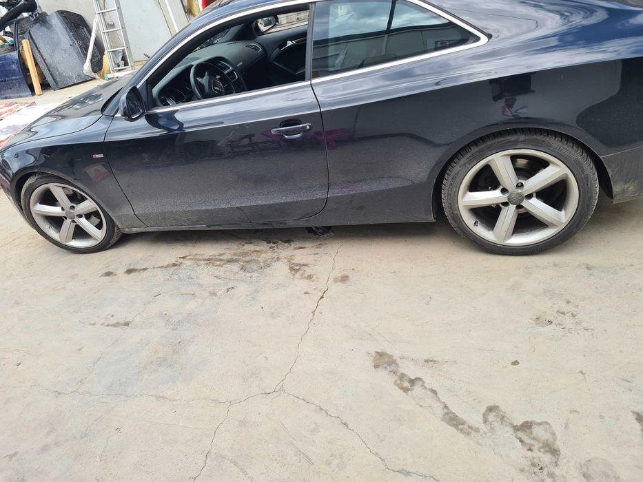 *САМО НА ЧАСТИ * Audi A5 2.7TDI, Multitronic, Camera, Distronic