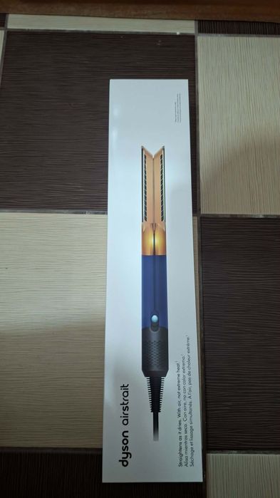 Placa Dyson pt indreptat si uscat parul in acelasi timp