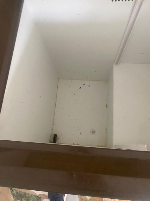 Хоризонтален фризер