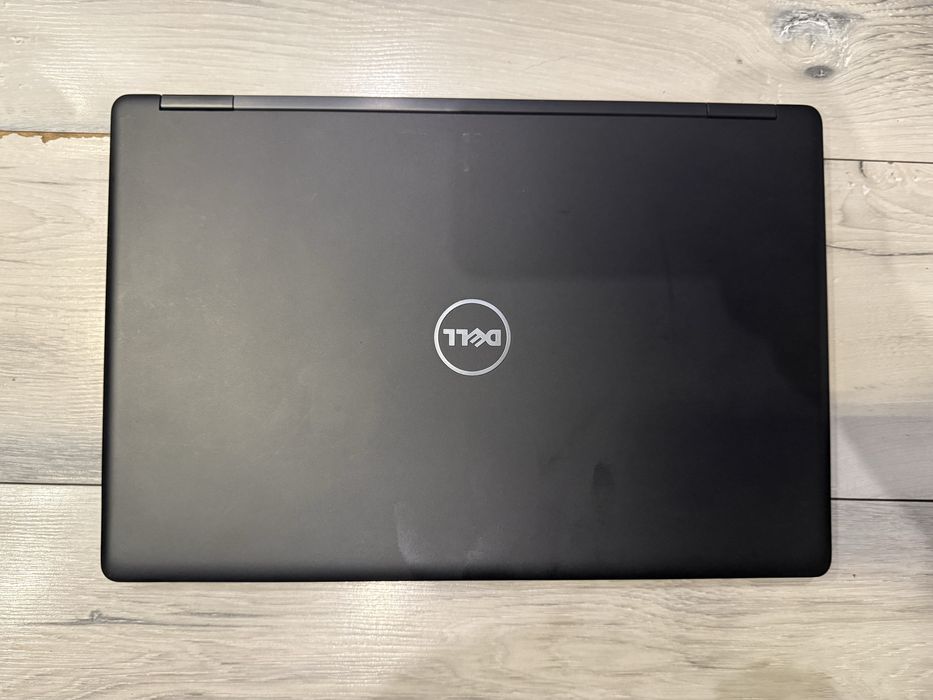Dell Latitude 5580-i5 7300u/8гб/256гб м.2/Подсветка