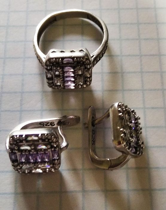 Шикарный комплект ,серебро