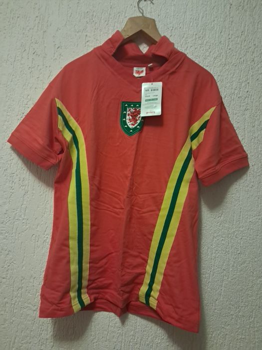 Футболни Тениски