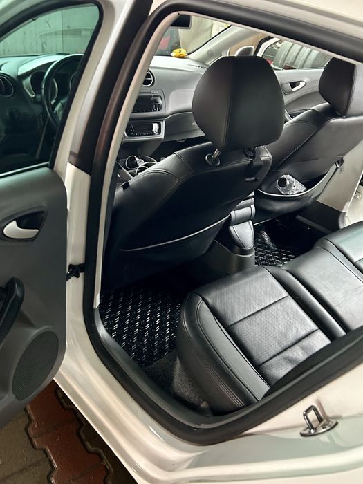 SEAT Ibiza 2011 — imagine 4