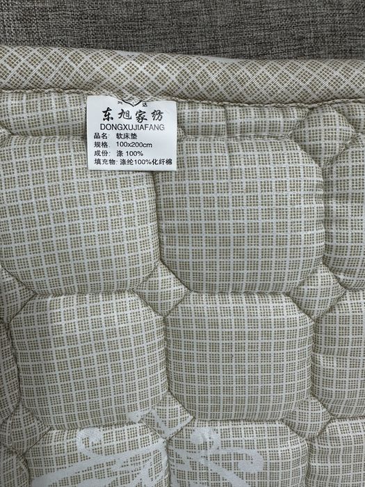 новый наматрасник