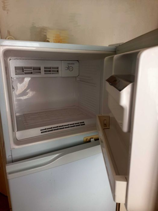 Холодильник Samsung No Frost SR-268