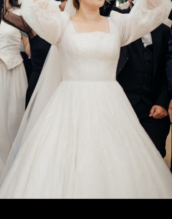 Свадебное платье