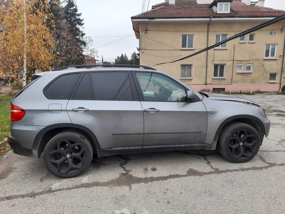 Бмв х5 е70 3.0д 235кс на части