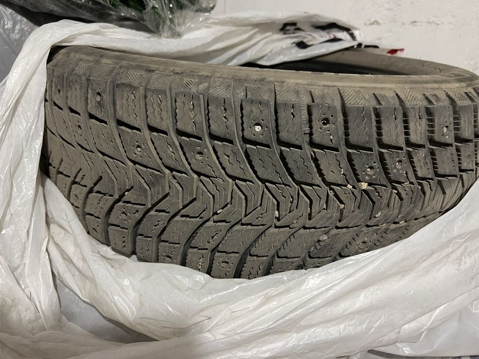 Продам комплект зимы