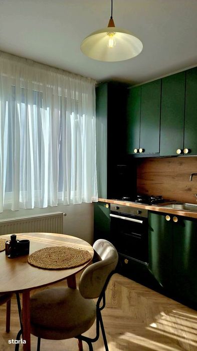 2 camere Pitești , RENOVAT / MOBILAT / UTILAT , Amplasament DEOSEBIT