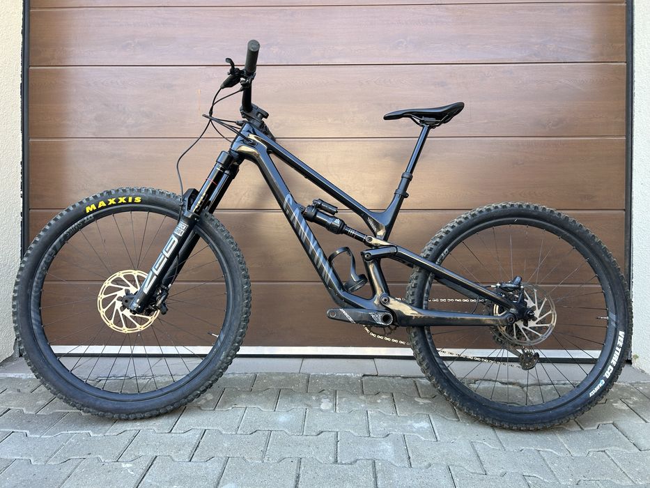 Vand bicicleta mtb super enduro Canyon Torque 29 CF7 M full-suspension carbon model 2022