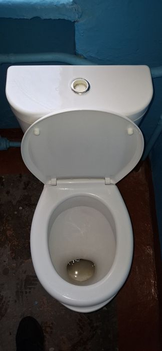 Унитаз в хорошем состоянии!