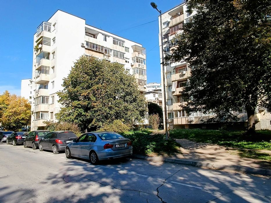 Дава се под наем Двустаен апартамент в Варна, Център - 42 кв.м за 433.5 € - Снимка #14