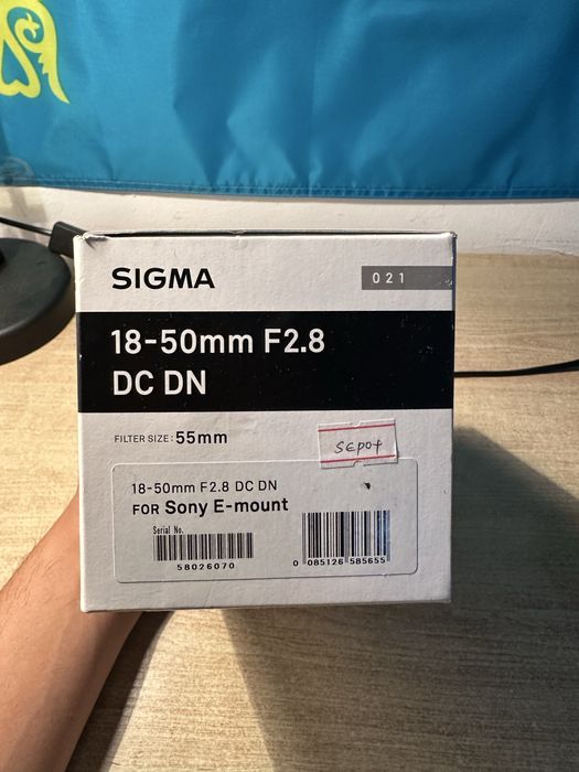 sony sigma 18-50mm f2.8