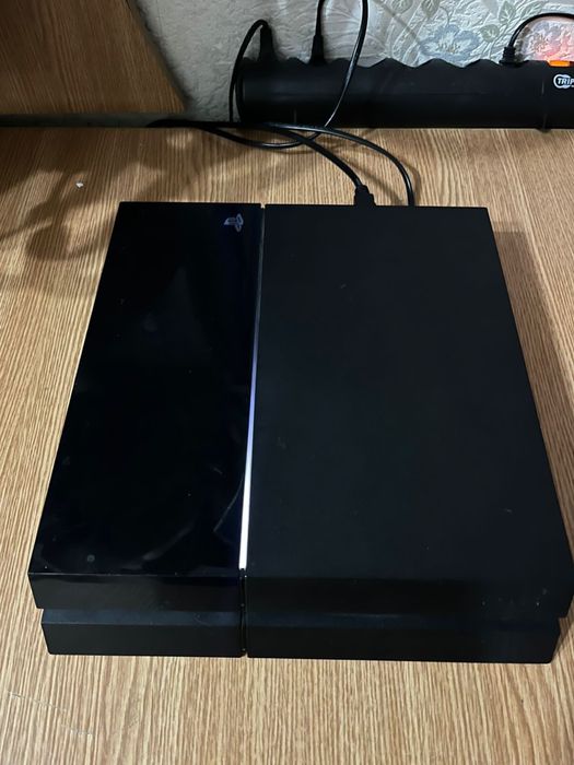 Прродам РС 4 слим