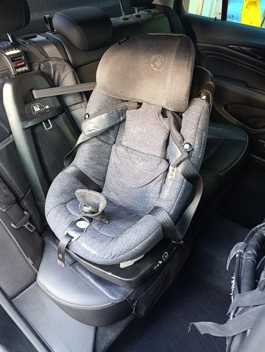 Scaun auto copii AxissFix Maxi-Cosi