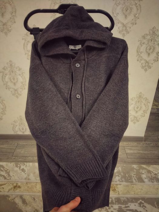 Капюшон Кардиган